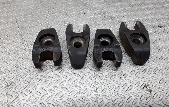 Peugeot 206 Fuel Injector clamp holder