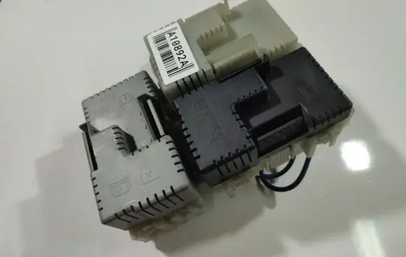 Ford Mondeo MK IV Fuse box set