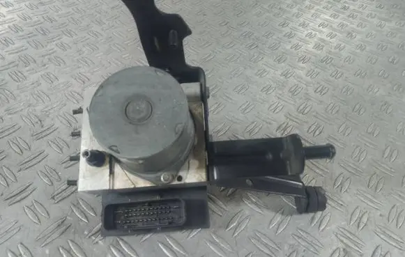 BMW 5 E60 E61 ABS Pump 0265236024 6755550 06030810914