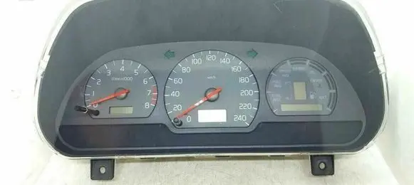 Volvo S40, V40 Speedometer (instrument cluster) 30819873