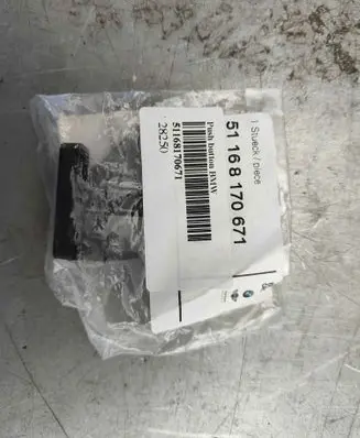 BMW 3 E36 Glove box opening button 51168170671 8170671