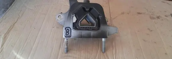 Peugeot 208 II Engine mount vacuum valve 9826551380