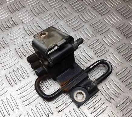 Audi A3 S3 8P Front door lower hinge 3E0831412B EDS4403DE