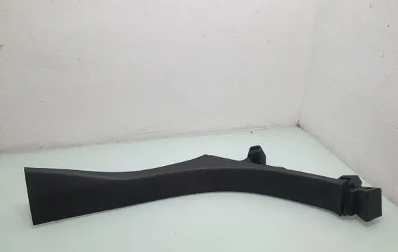 Dodge Durango III (D)pillar trim (top) 5KU90DX9AD
