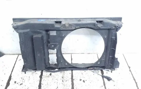 Peugeot 307 CC Radiator support slam panel 1853887116 9634009380
