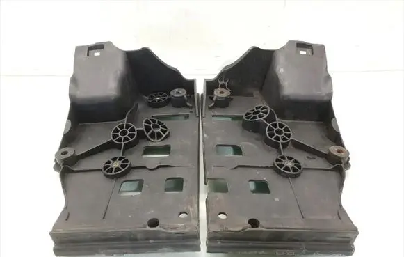 Land Rover Discovery Battery tray DWM500021 DWM500031