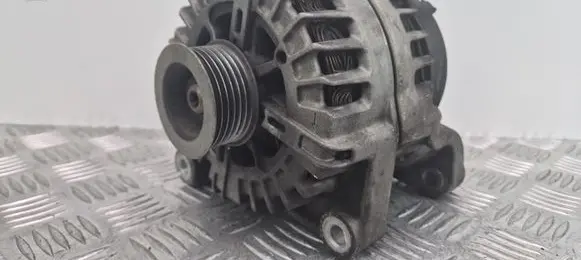 BMW X1 E84 Generator/alternator 7802261 FG18S019 2543461E