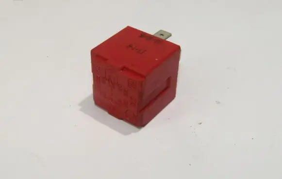 Opel Frontera B Other relay 24438887