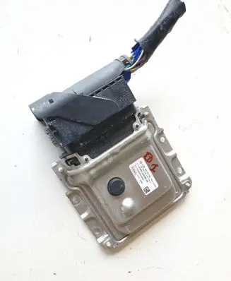 Ford Ranger Adblue control unit 0281035774 1039T32029 EH299