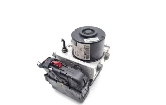 Skoda Octavia Mk2 (1Z) ABS Pump 1K0614117S 10.0207-0227.4 10.0970-0329.3