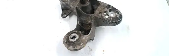 Audi A4 S4 B5 8D Engine mounting bracket 4B0199351A