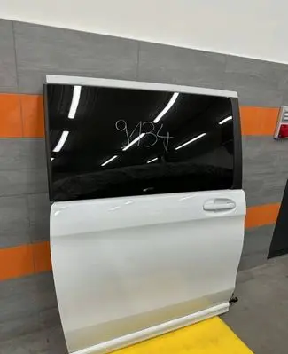 Mercedes-Benz Vito Viano W447 Side sliding door DZWIPRAWEW447 DRZWIPRZESUWNEW447 ELEKTRYCZNEW447