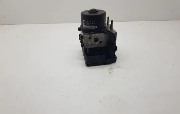 Volkswagen Golf IV ABS Pump 1J0907379D