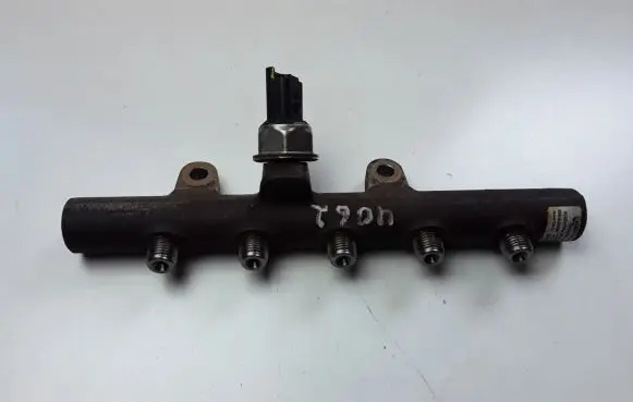 Renault Kangoo II Fuel main line pipe 8200701690