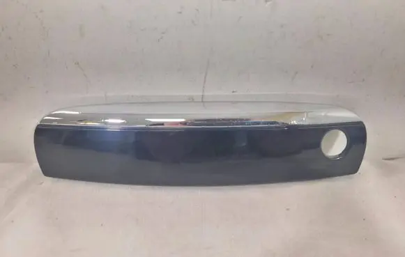 Audi A6 S6 C6 4F Front door handle cover 4F1837239B