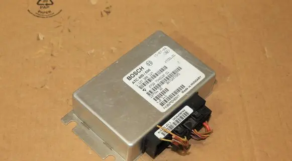 BMW X5 E53 Transfer box differential control unit 7540132