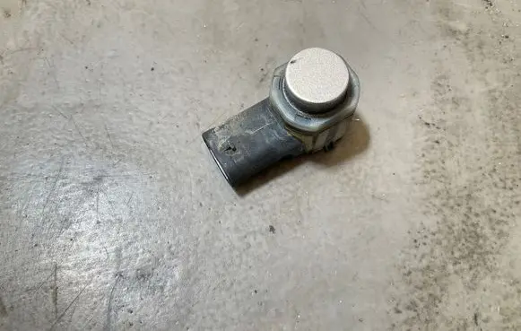 Audi Q3 8U Parking PDC sensor 4H0919275 607116 1909111327
