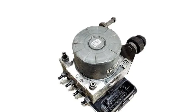 Volkswagen Transporter - Caravelle T5 ABS Pump 7E5614517B