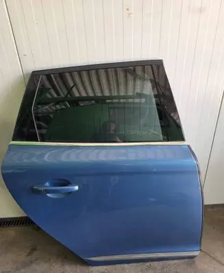 Volvo XC60 Rear door 