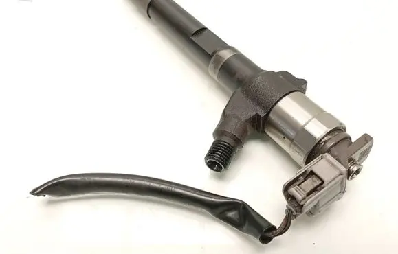 Mitsubishi Outlander Fuel injector 1465A353 01N02956
