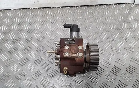 Peugeot 207 Fuel injection high pressure pump 0445010102 9683703780