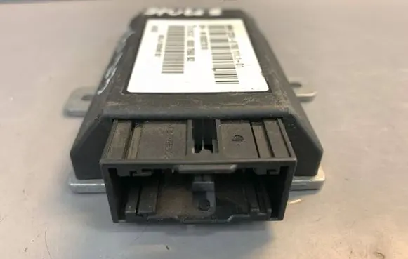 BMW 7 E65 E66 Steering rack control module 6760111 00027918 00007660B2