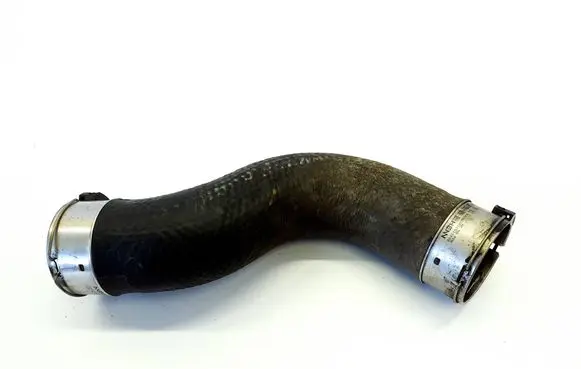 Intercooler hose/pipe