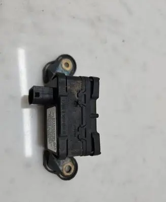 Renault Laguna II ESP acceleration yaw rate sensor 8200404858B