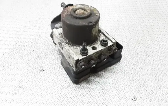 Volkswagen Golf V ABS Pump 1K0907379N