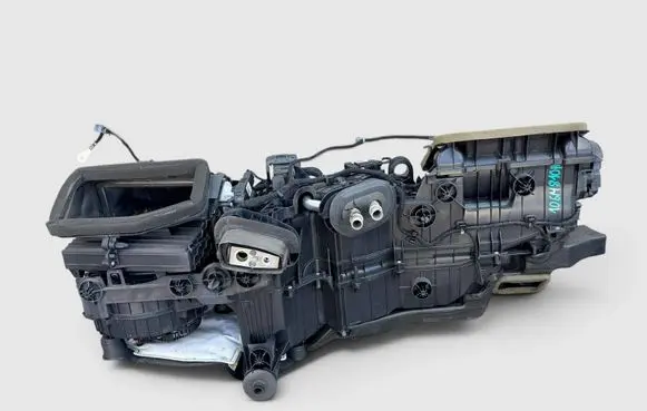 Chevrolet Suburban Interior heater climate box assembly 