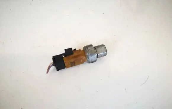 Citroen C4 II Air conditioning (A/C) pressure sensor 9673006380