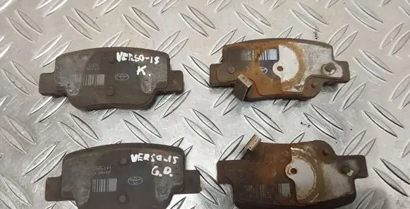 Toyota Verso Brake pads (rear) 