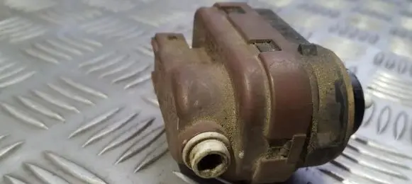 Peugeot 405 Headlight level adjustment motor 