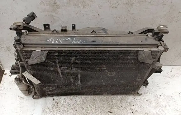 Volvo V70 Coolant radiator