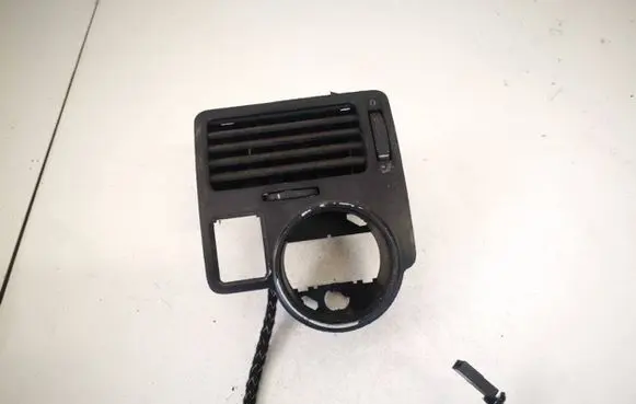 Volkswagen Bora Dash center air vent grill 1j1819703d