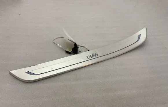 BMW 7 G11 G12 Side skirt rear trim 7369887