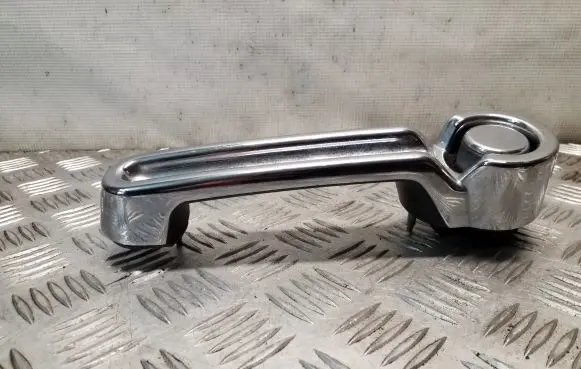 Dodge Nitro Front door exterior handle