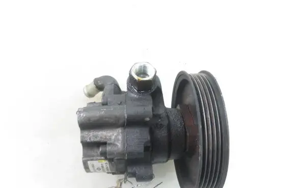 Rover 75 Power steering pump QVB101391