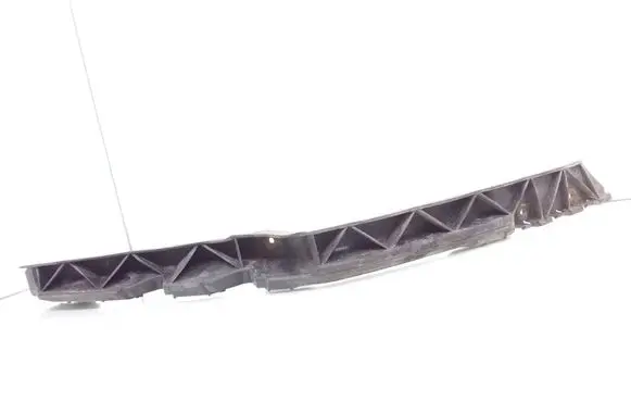 Skoda Octavia Mk2 (1Z) Front bumper mounting bracket 1Z0807184A