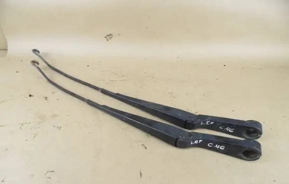 Land Rover Freelander Front wiper blade arm