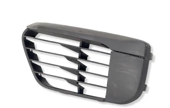 BMW X1 F48 F49 Front bumper lower grill 7354777