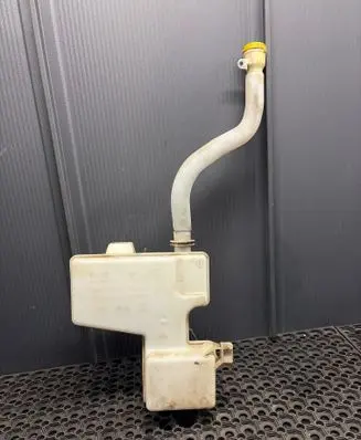 Opel Vivaro Windshield washer fluid reservoir/tank 93867990 93867991 93867992