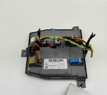 Mercedes-Benz GLC X253 C253 Central body control module A2059013922 A1679026213