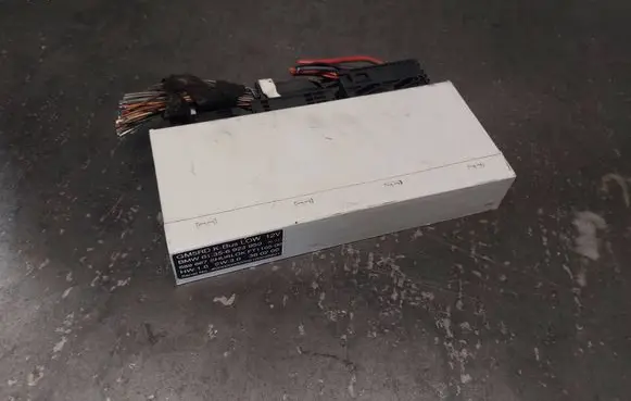 BMW 3 E46 Comfort/convenience module 6923959 61356923959