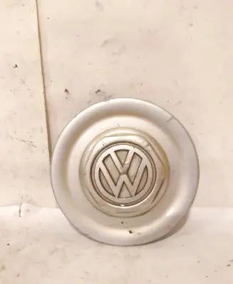 Volkswagen PASSAT B4 Original wheel cap 357601149G