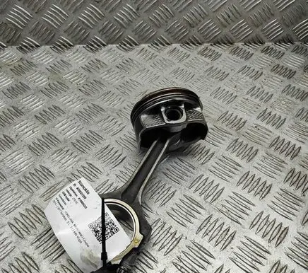 Ford Mustang VI Piston CR3E6200B1A JR3E6110AD