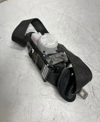 BMW X5 E70 Front seatbelt S2717196808V