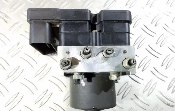 Ford Focus C-MAX ABS Pump 10097001083 3M512M110CA 10020700304