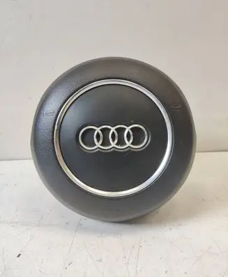 Audi A1 Steering wheel airbag 8X0880201B 611146801D