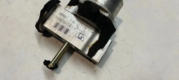 Lexus IS 200-300 Air conditioning (A/C) expansion valve 1475001810